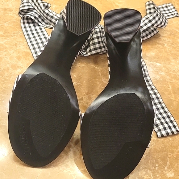 Guess Black/White Gingham Patterned ankle-wrap block-heeled open-toe shoes,  8M - Picture 14 of 16
